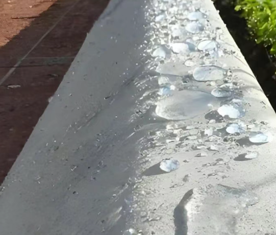 西藏硅烷浸渍涂料在混凝土保护中的应用