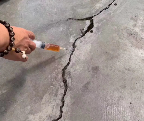 西藏混凝土裂缝修补技术详解​